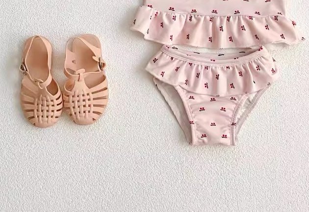 Girls' Tankini Set with Swim Cap — Cherry Print